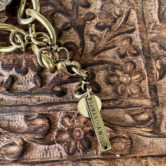 Samantha Wills Head of the Lion Bracelet - Picture 3 of 4